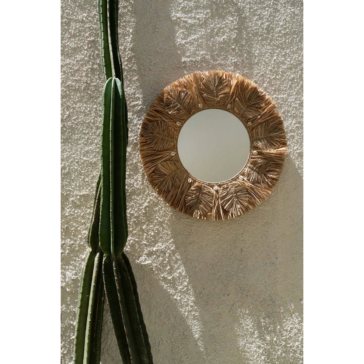 Rundt vægspejl i raffia, 60 cm - naturpalmevæv