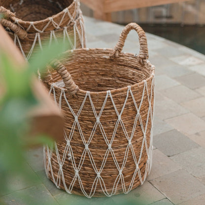 Woven laundry basket Gariau L – 44 × 40 cm, white & beige