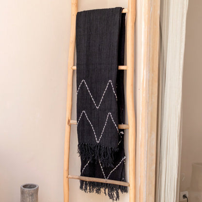 Handwoven cotton throw LINGGAH – 140 × 200 cm, black & white