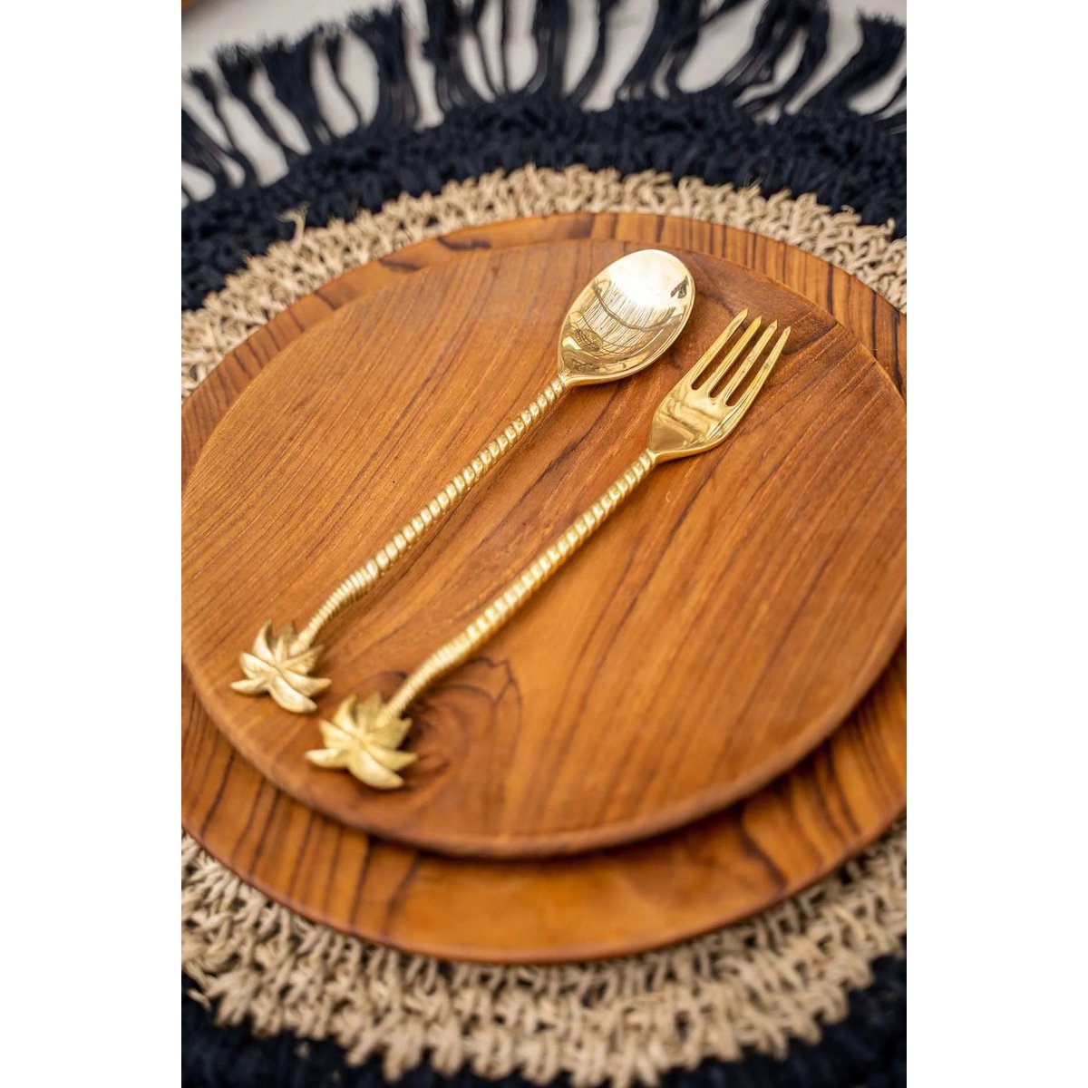 Teak round plate, 25 cm - natural