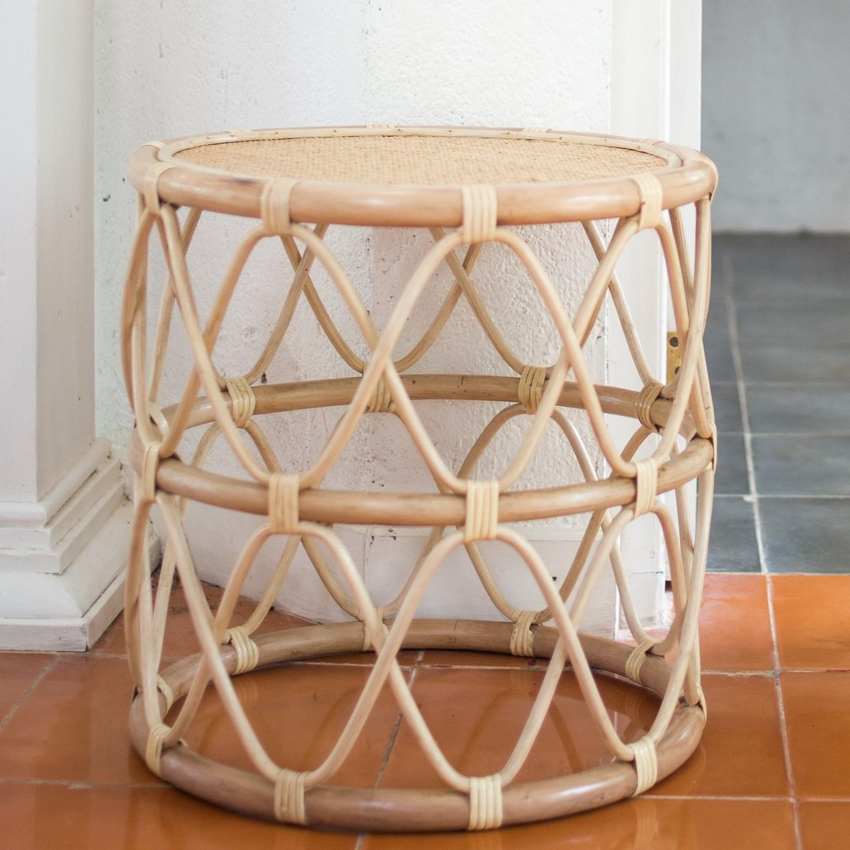 Natural rattan side table Muara beige Ø45 cm - handwoven