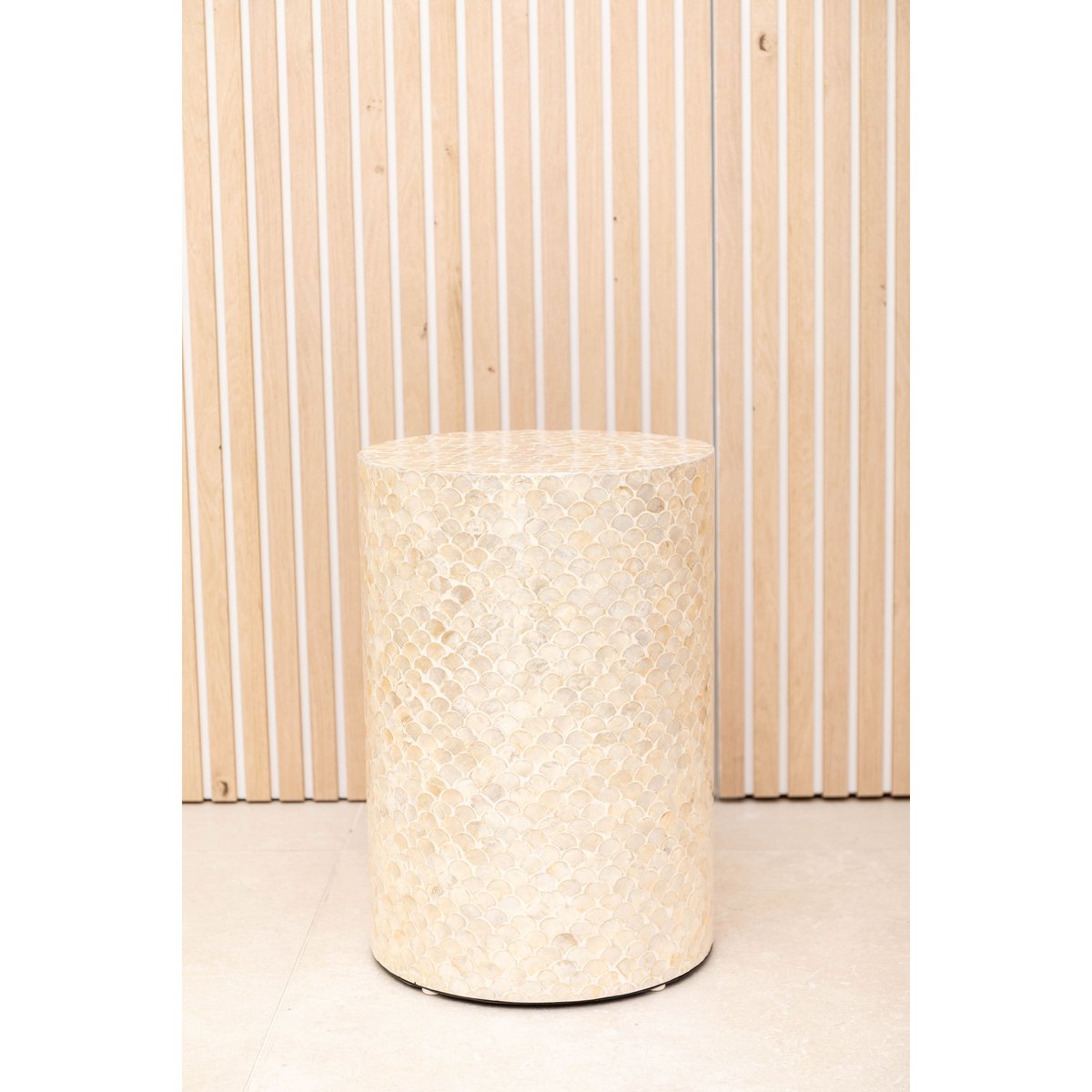 Perlehvid puf 33×33×48 cm