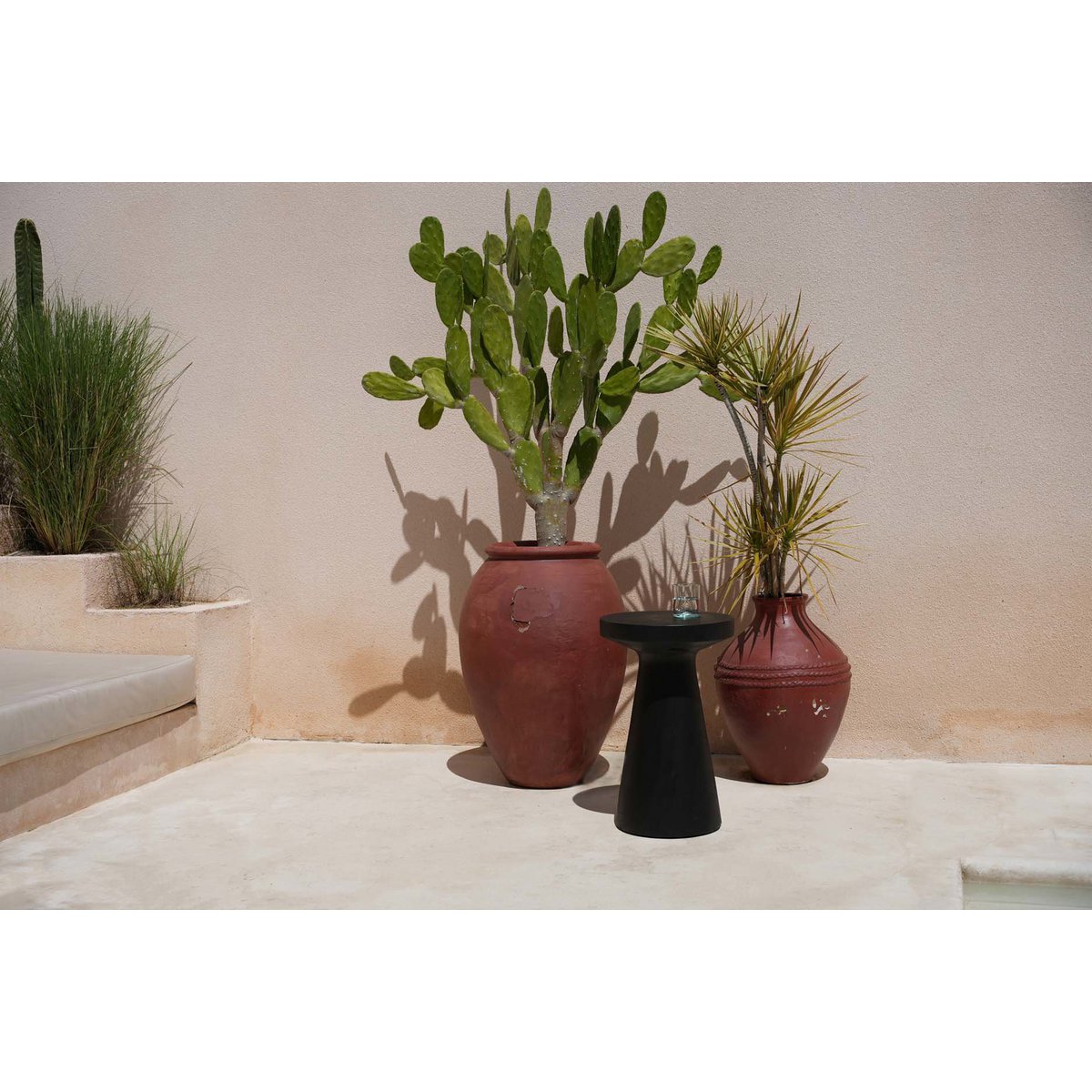 Suar wood side table, black - 40×40cm