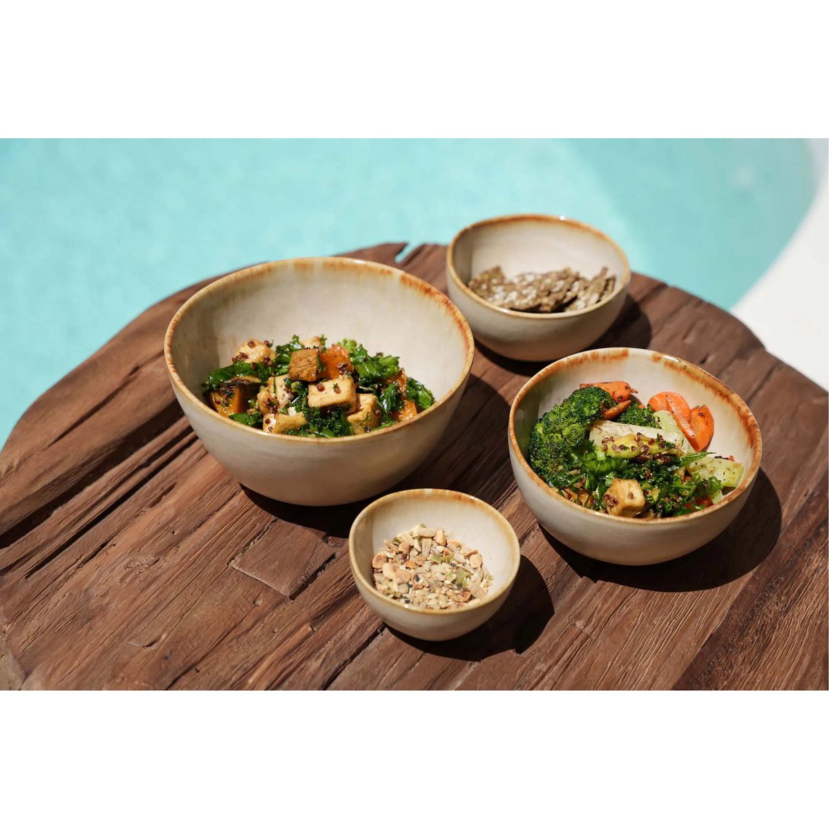 Stoneware sauce bowl, small - Portuguese