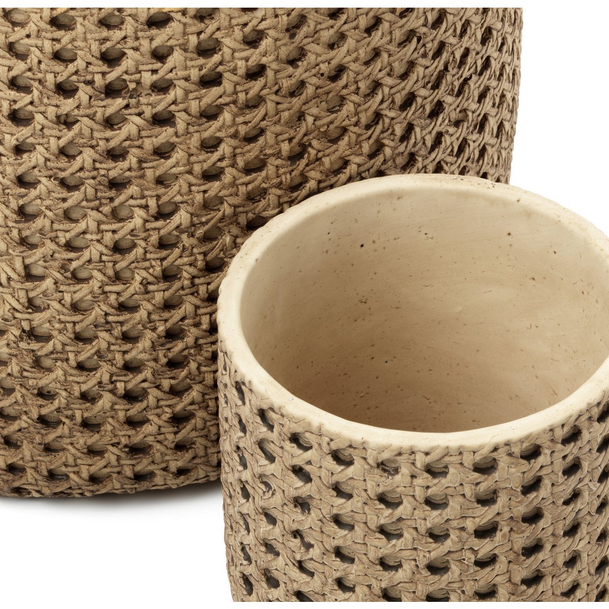 Concrete planter with rattan weave, large - Natural