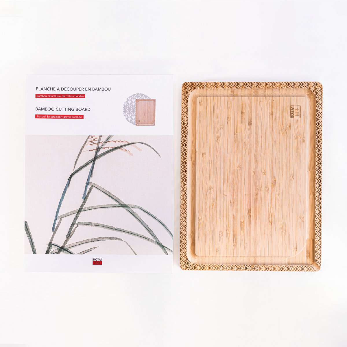 Bamboo cutting board 40 × 30 cm, wave pattern