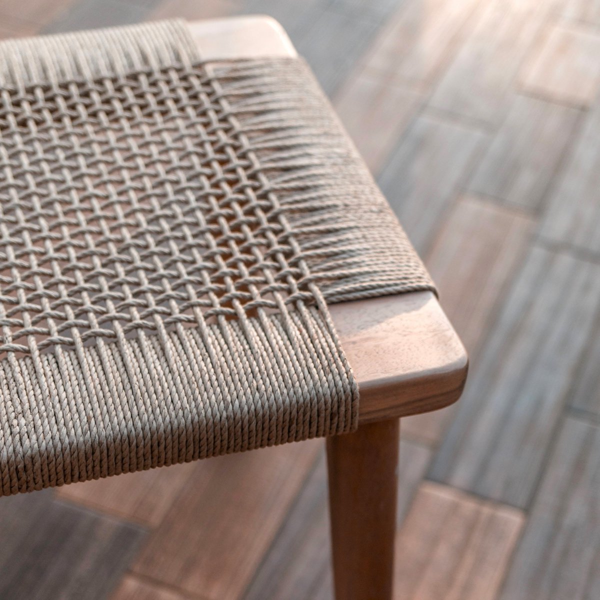Trembesi wood stool SUNDA with woven recycled-paper seat