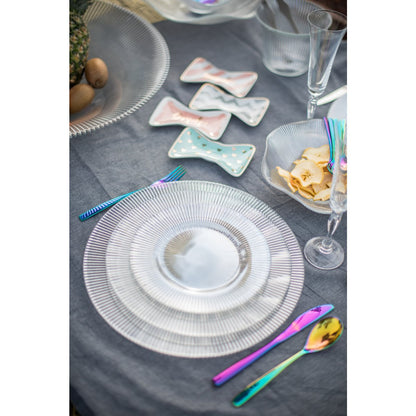 Hvid middagstallerken i glas, 28 cm - stribet