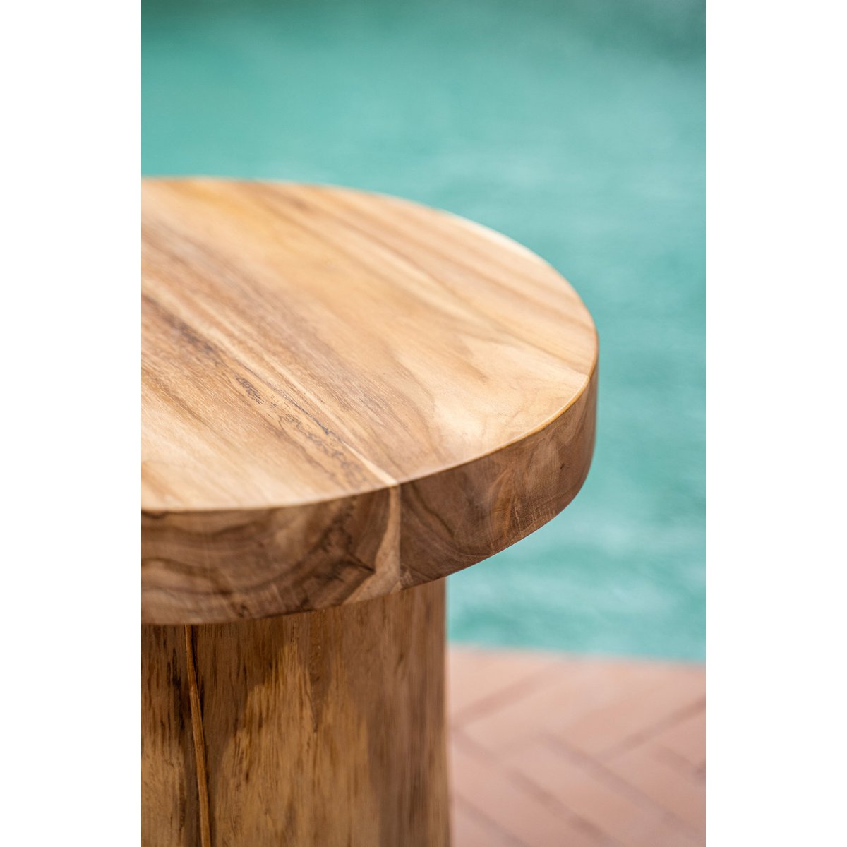 Teak wood side table, single form - Natural