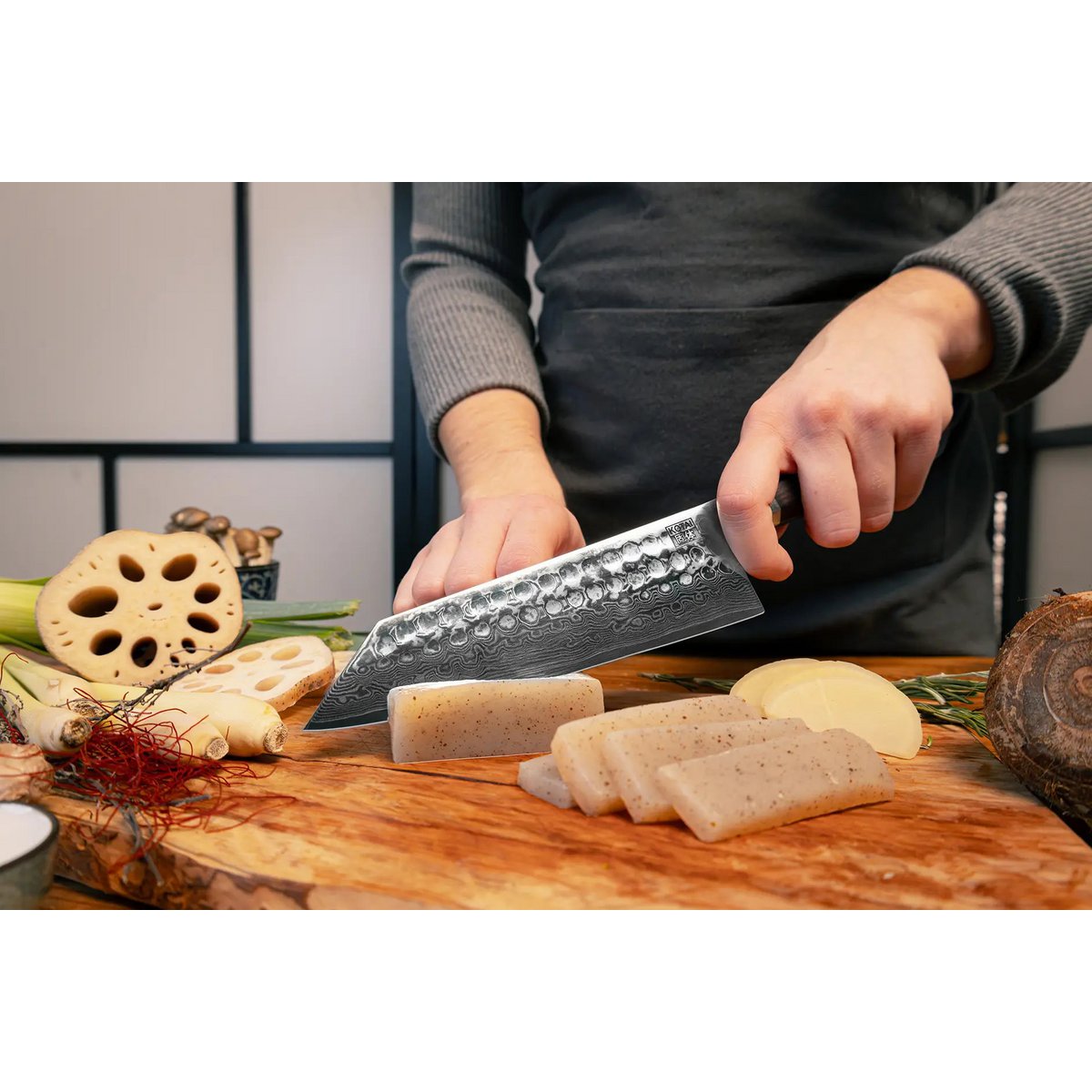 Bunka Damascus 8-piece knife & accessory set - AUS-10 steel