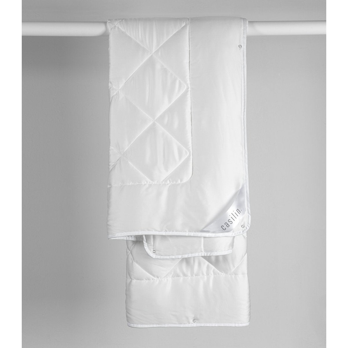 Tencel satin duvet, 4-season with press studs