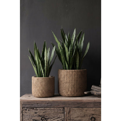 Concrete planter, woven finish - XL