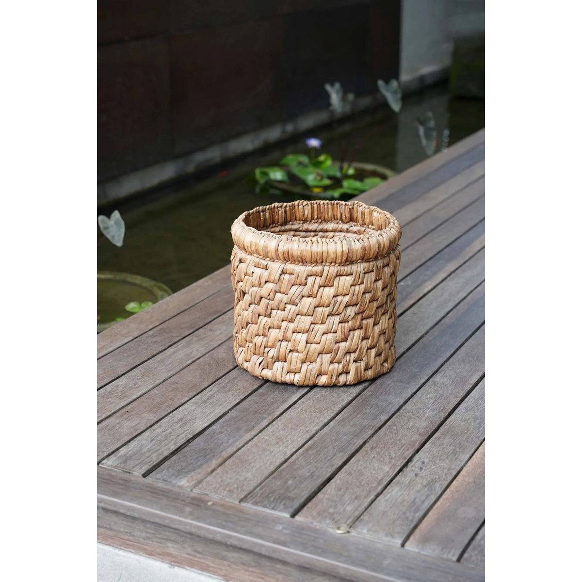 Seagrass basket with diagonal weave - 36 cm