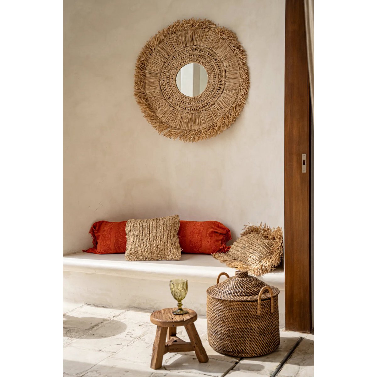 Rattan basket with handles and lid - Natural brown