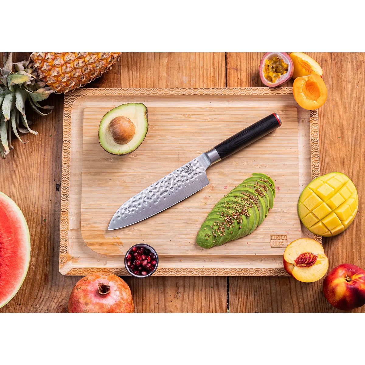 440C steel santoku knife 180 mm - hammered blade with bamboo saya