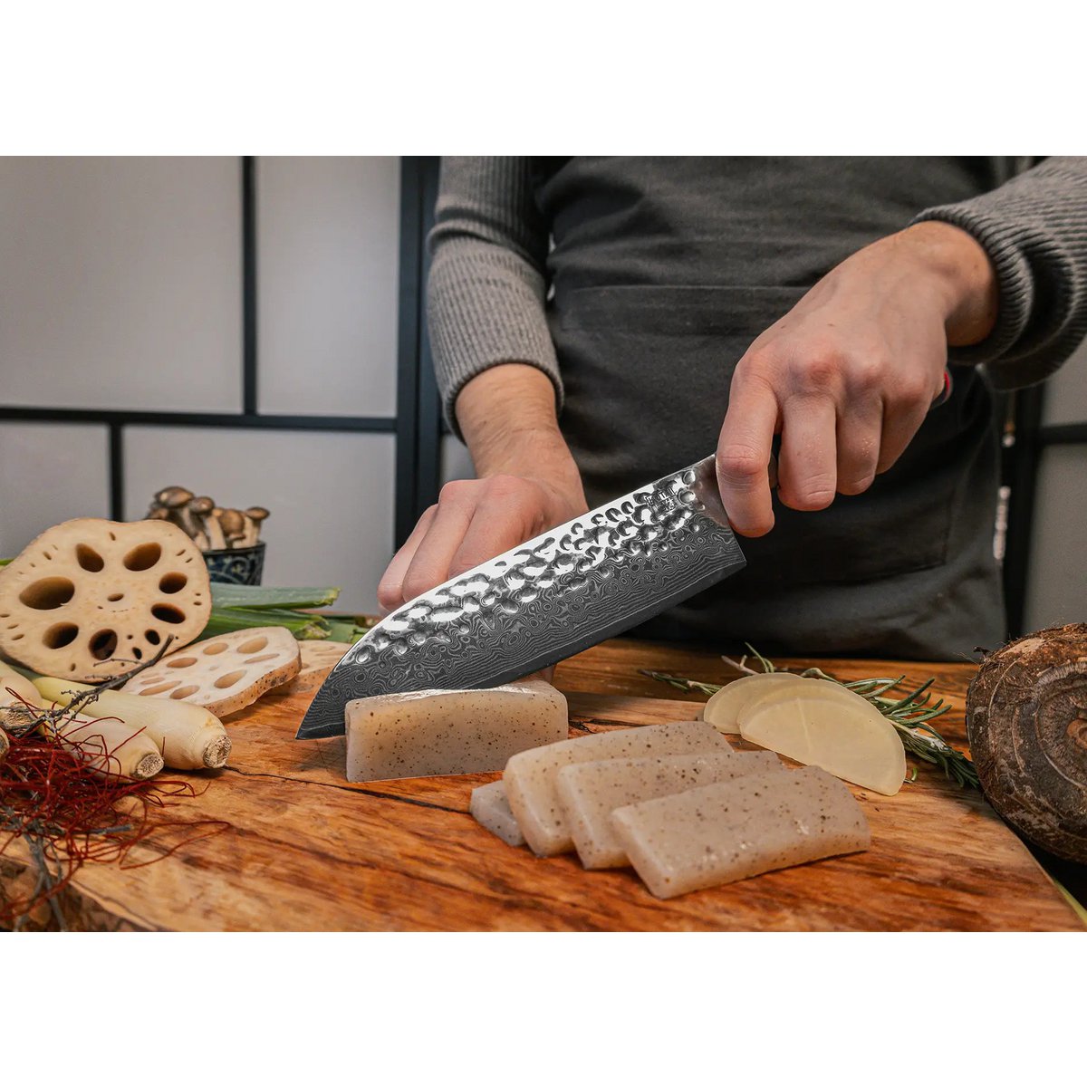 Damascus stainless steel santoku knife - 180 mm blade