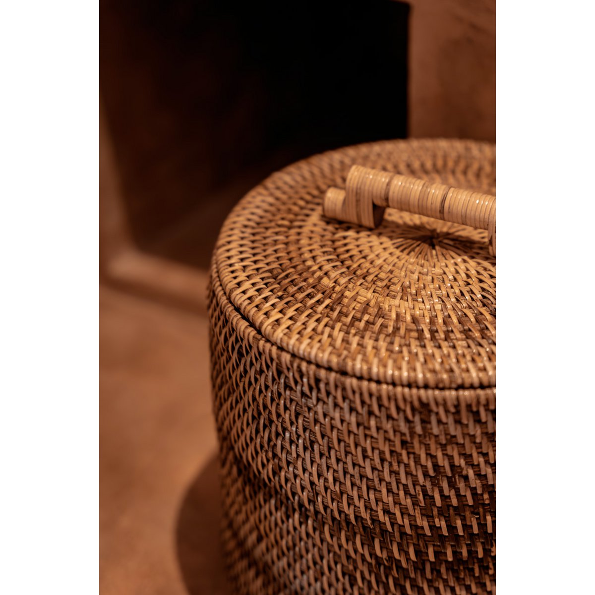 Rattan bin 20 × 37 cm high - natural brown