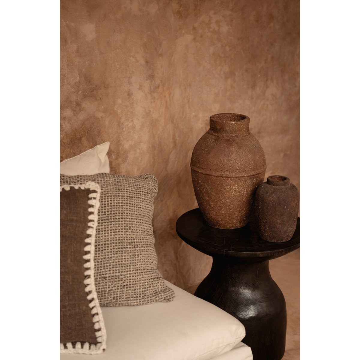 Terracotta vase, small - burgundy handmade