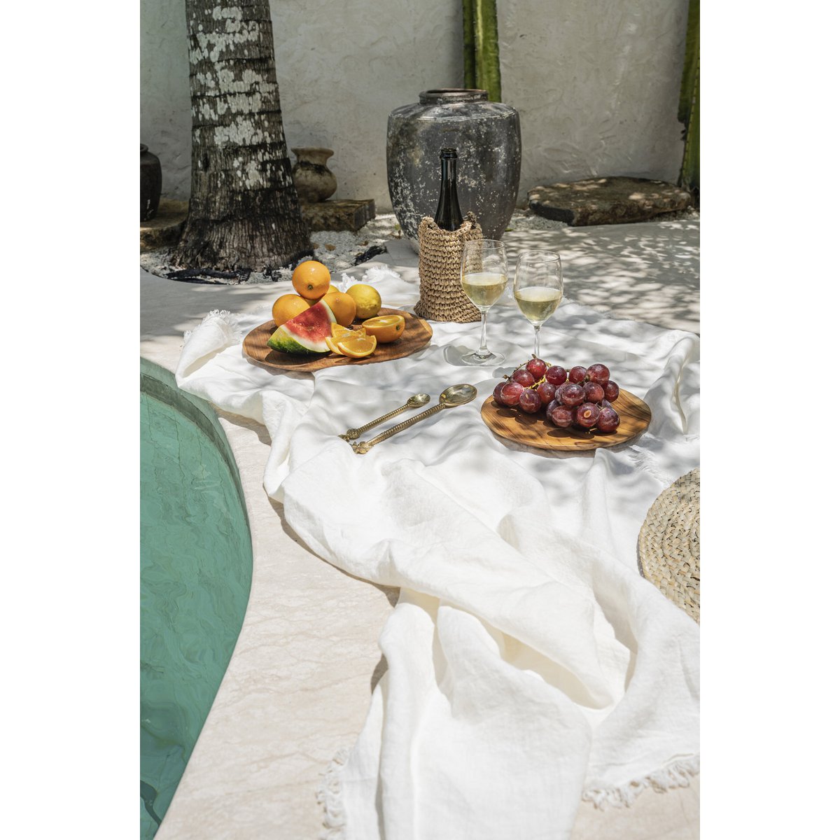 Linen tablecloth, white - 150 × 250 cm