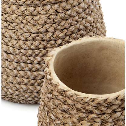 Concrete planter with braided texture, medium - Natural