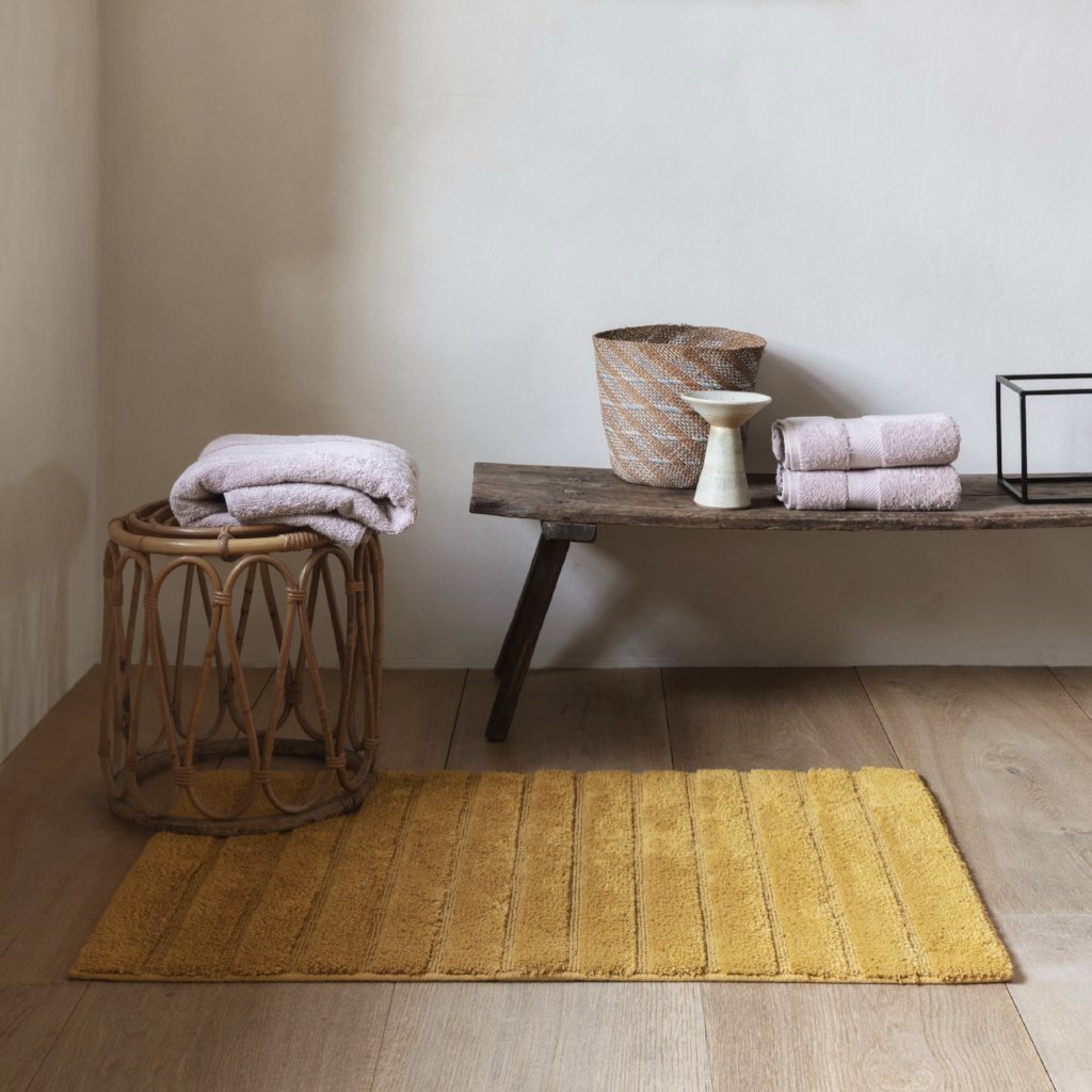 California bademåtte 60×100 cm – okker bomuld