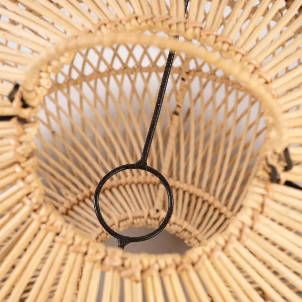 Rattan pendant shade L – Batu Bolong, handmade