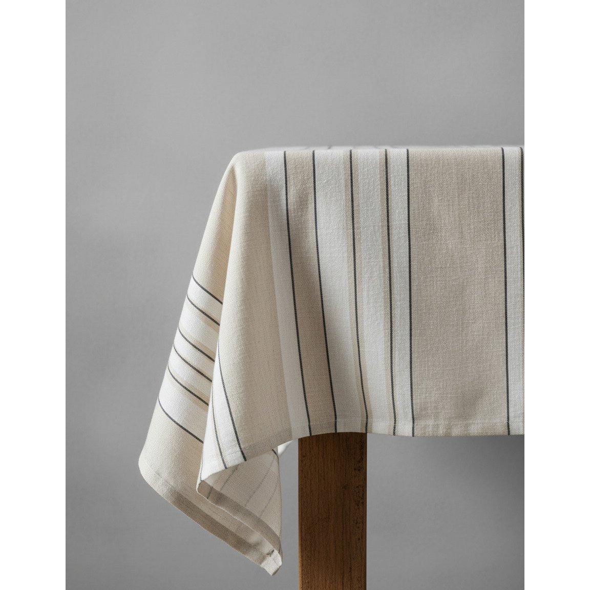 Linen tablecloth, striped, 150×250 cm
