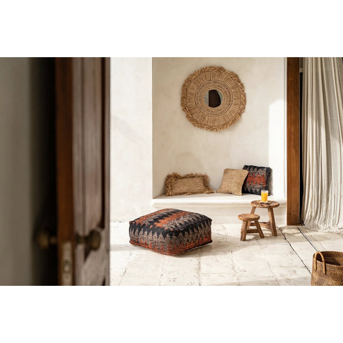 Raffia wall mirror large – natural