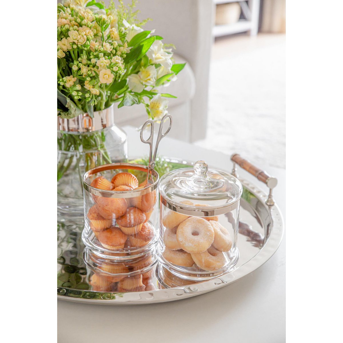 Hand-blown glass jar Lia, 29cm with lid - platinum rim