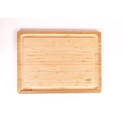 Bamboo cutting board 40 × 30 cm, wave pattern