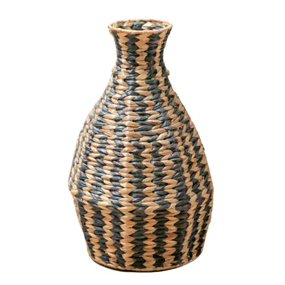 Woven water hyacinth vase – Dayana, black