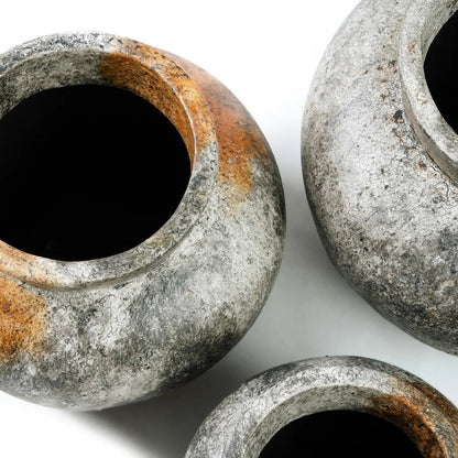 Terrakottavase, Antikgrau, klein – runde Form