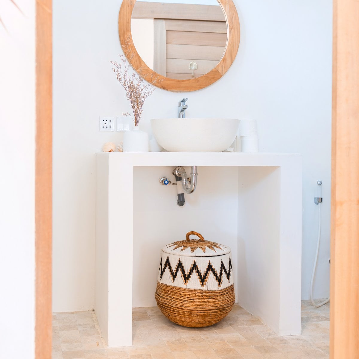 Lidded jute laundry basket L – Ø43 × 45 cm