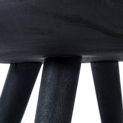 Couchtisch aus schwarzem Holz, 75 × 75 cm – mit 45 kg ein massives Möbelstück