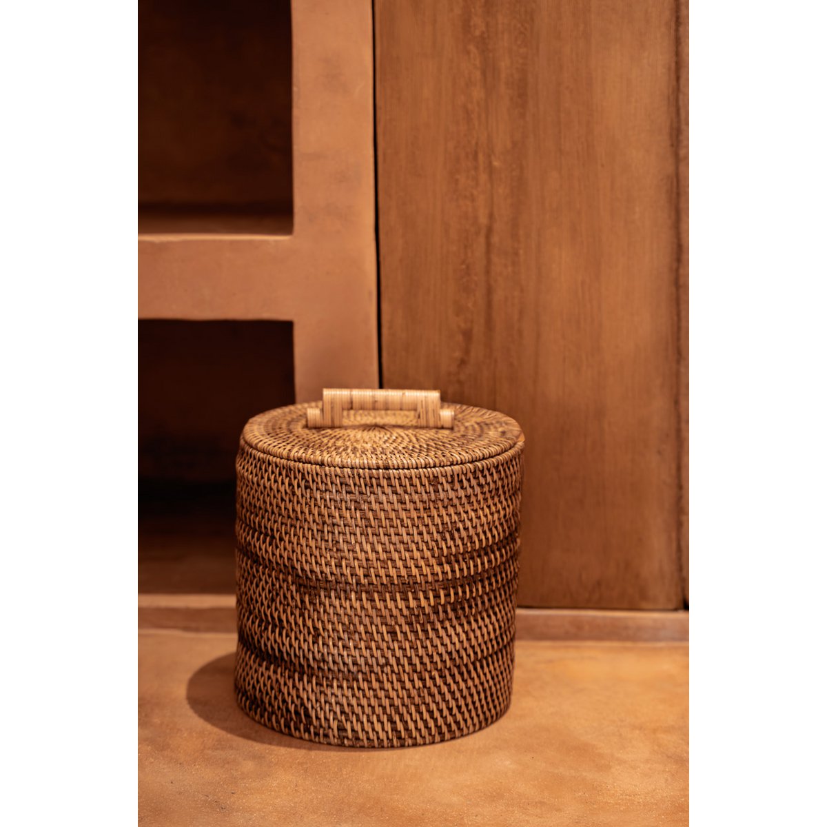 Rattan storage bin, low - Natural brown
