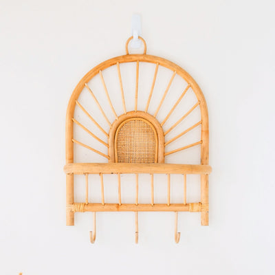 Rattan wall shelf 41×53 cm – handmade in Indonesia