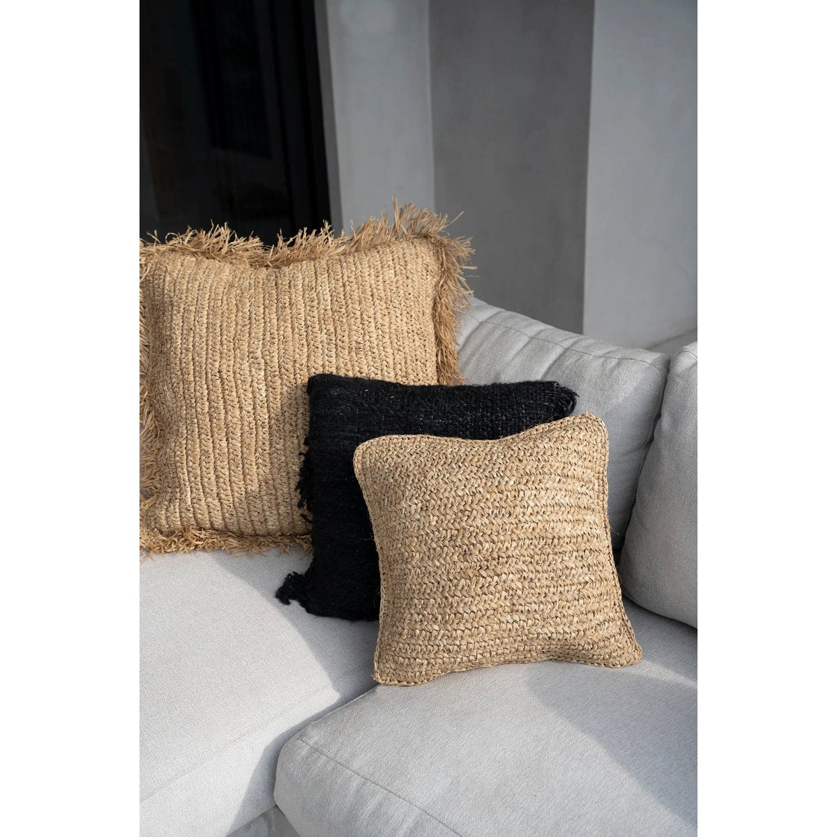 Raffia cushion cover 40×40 cm - natural, handcrafted in Indonesia