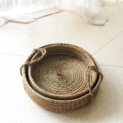 Seagrass woven round tray PINTU – natural beige