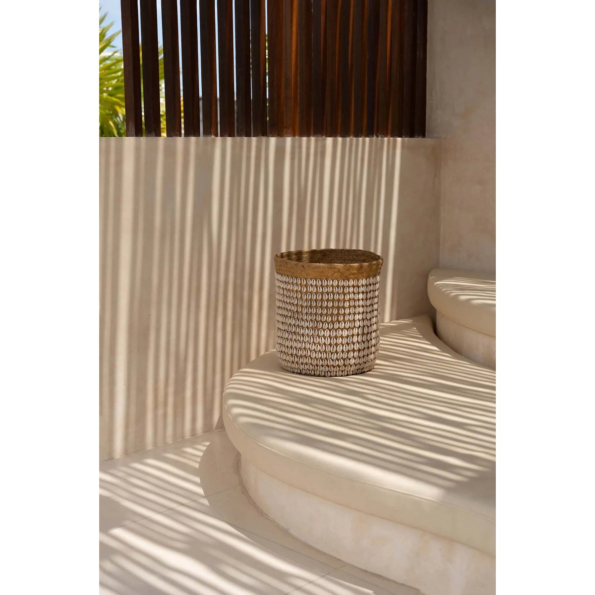 Pandan shell basket 34 × 40 cm - natural