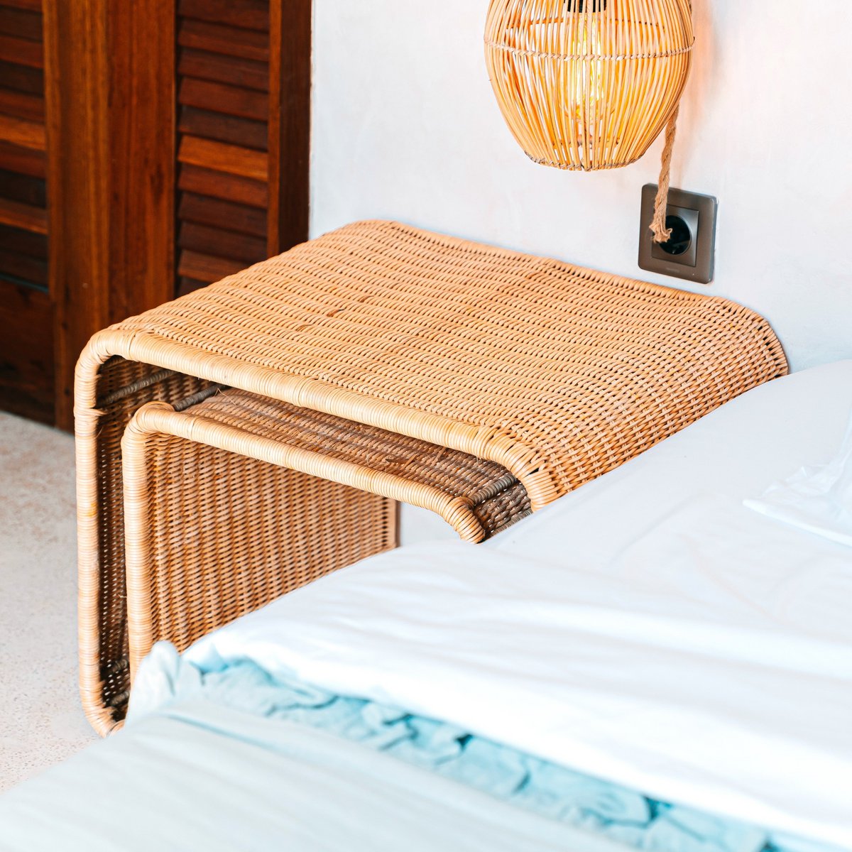 Rattan side table Bayu - handwoven top with metal frame