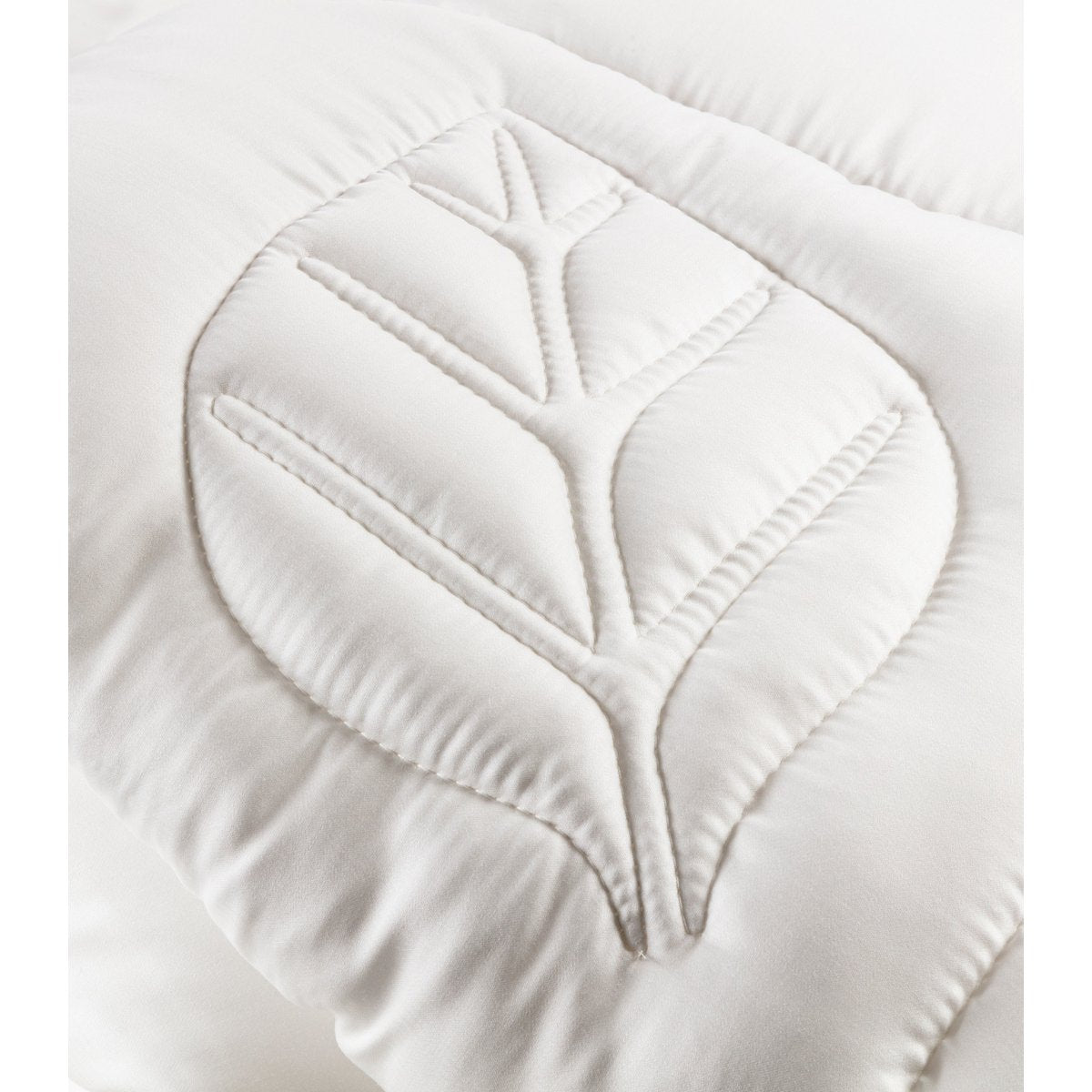 Tencel satin duvet, 4-season with press studs