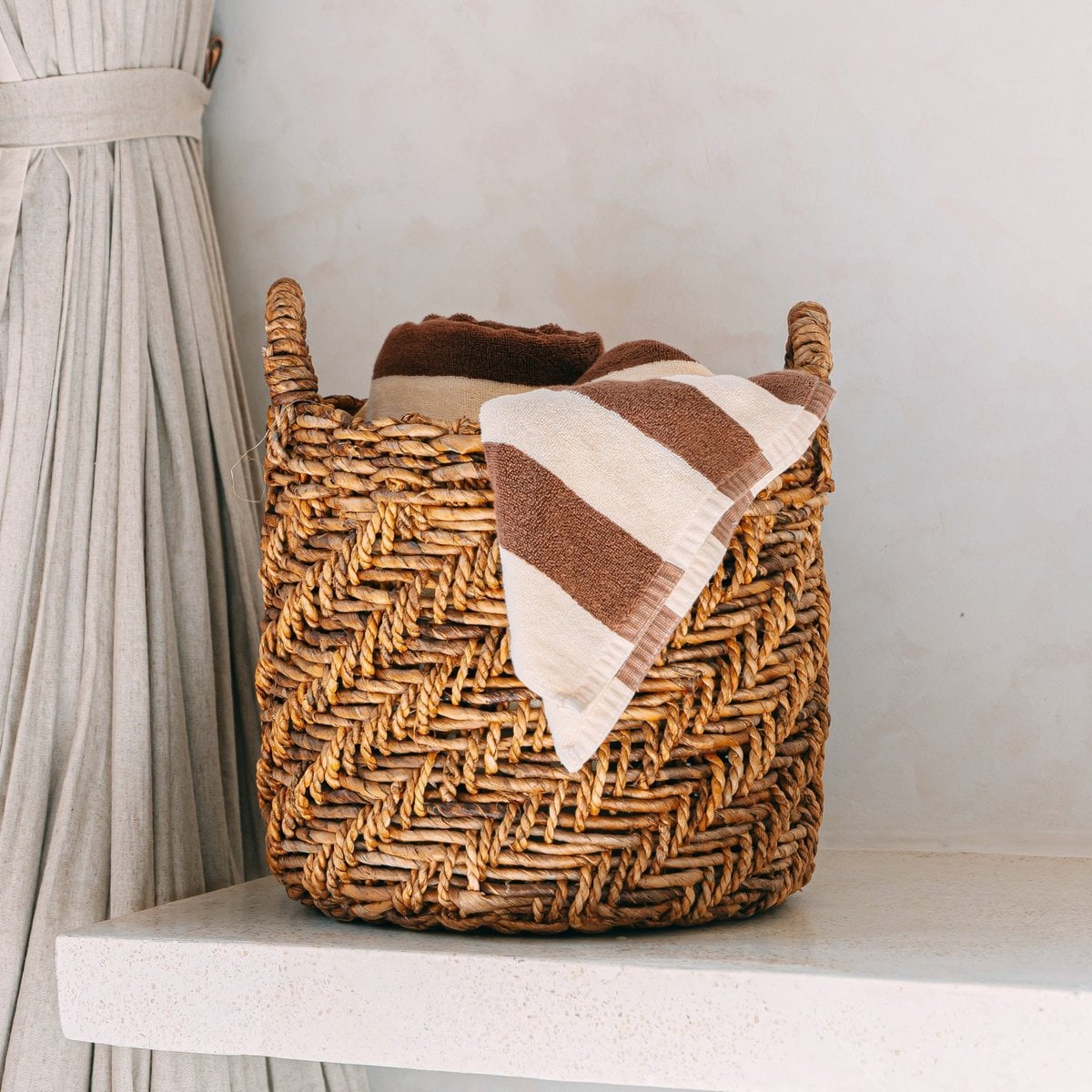 Banana fibre storage basket Ø 25 cm – handwoven, Java