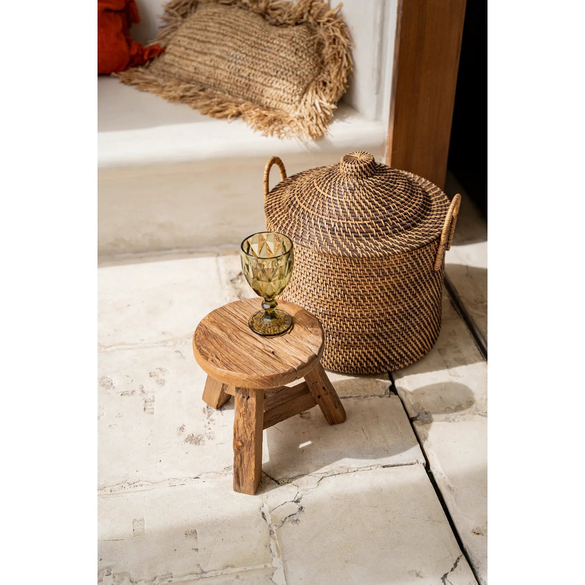 Rattan basket with handles and lid - Natural brown