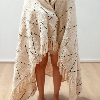 Handwoven cotton throw 140×200 cm - LINGGAH, black & white