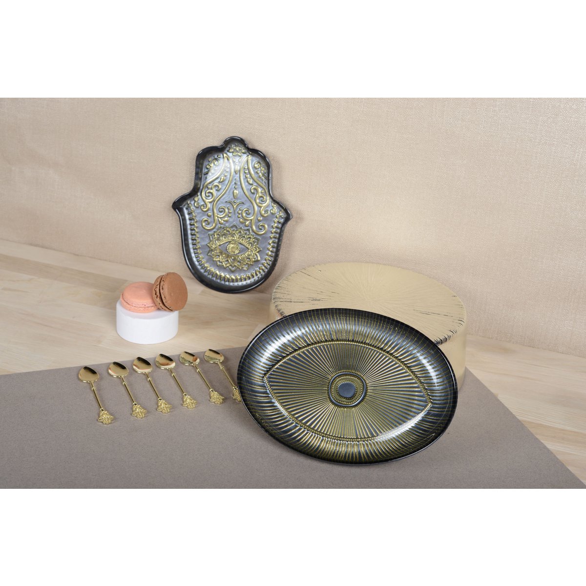 Glass serving plate, silver oval - 22×15.5 cm