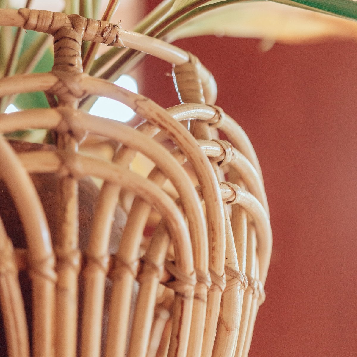 Rattanfletkurv RAHINA, M – ø 40 × 30 cm høj