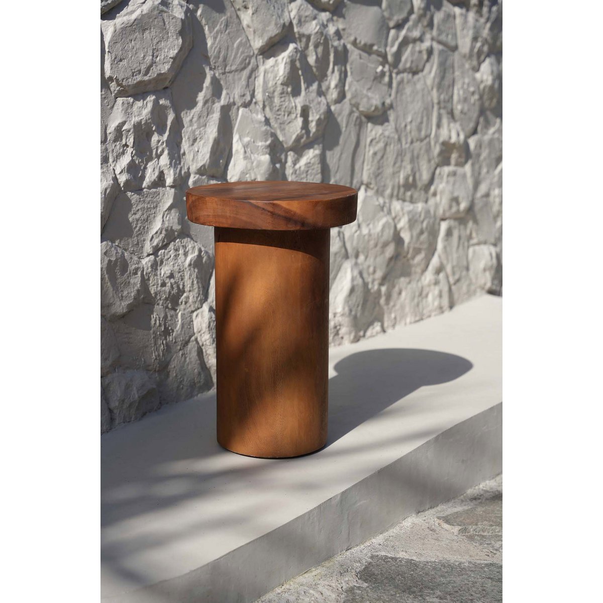 Teak wood side table, single form - Natural