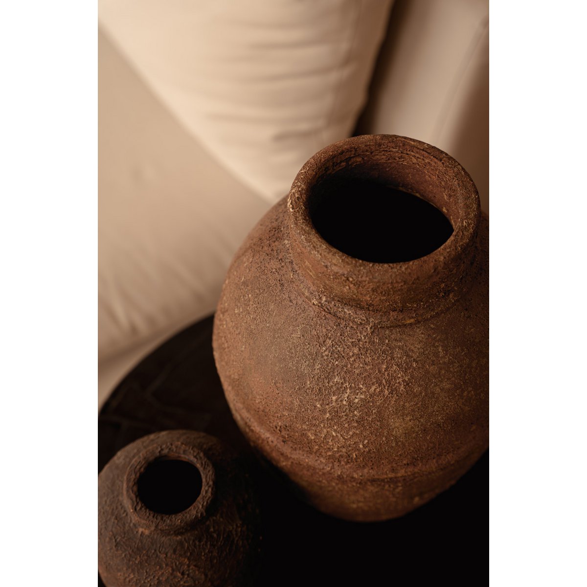 Terracotta amfora vase, stor - håndformet