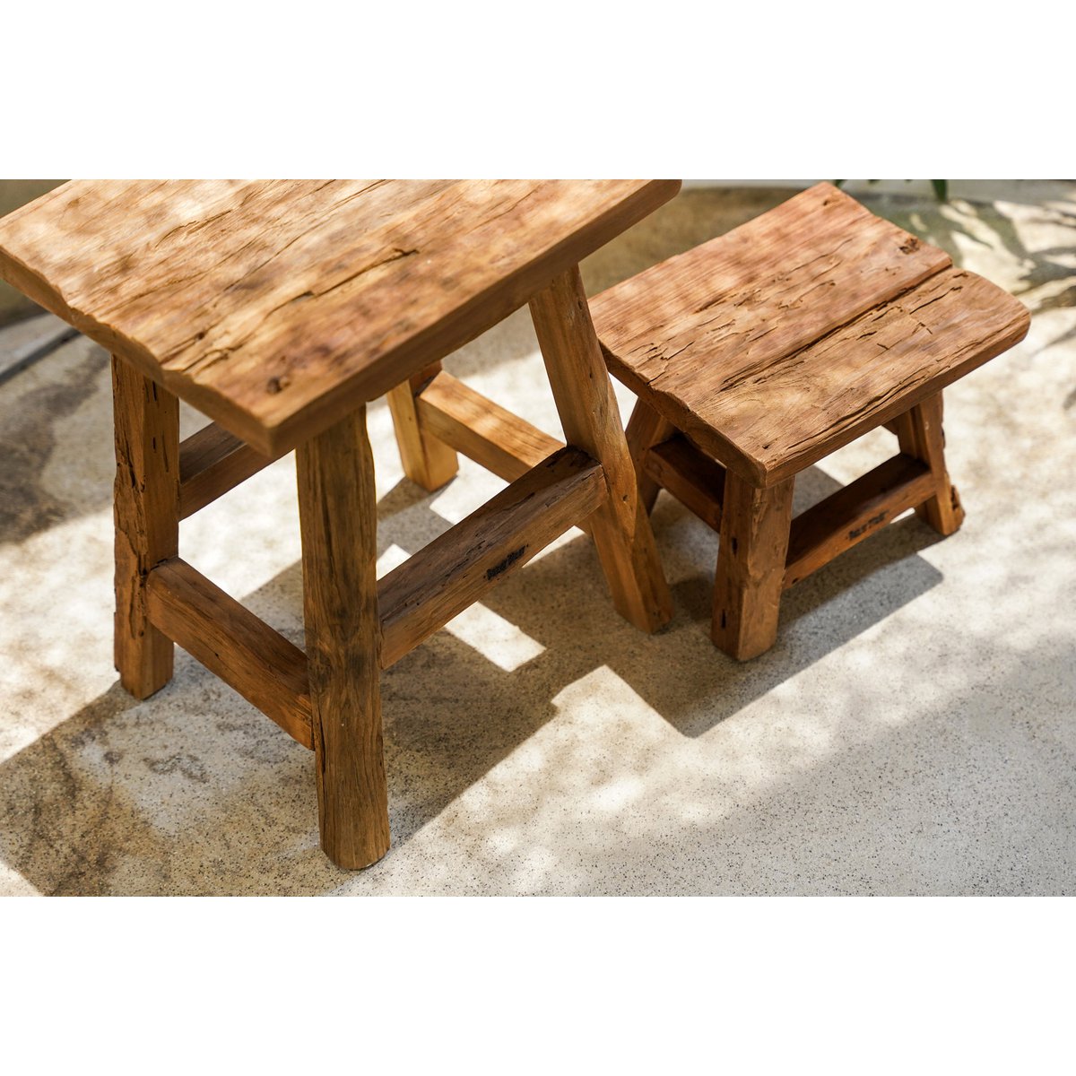 Small wood stool 29×21 cm - natural, Indonesia