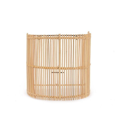Rattan-Wandleuchte 20×25 cm – Halbrund, handgefertigt